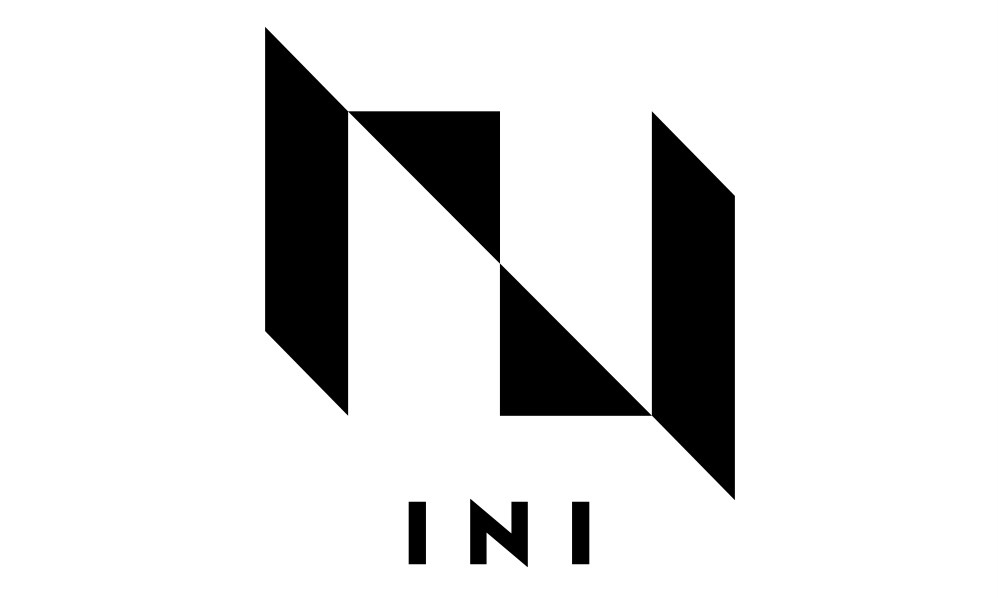 INI ロゴ